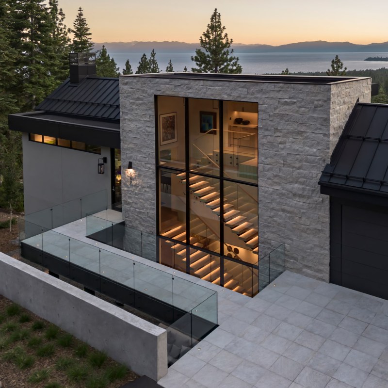 Cutting Edge Modern custom home in Lake Tahoe